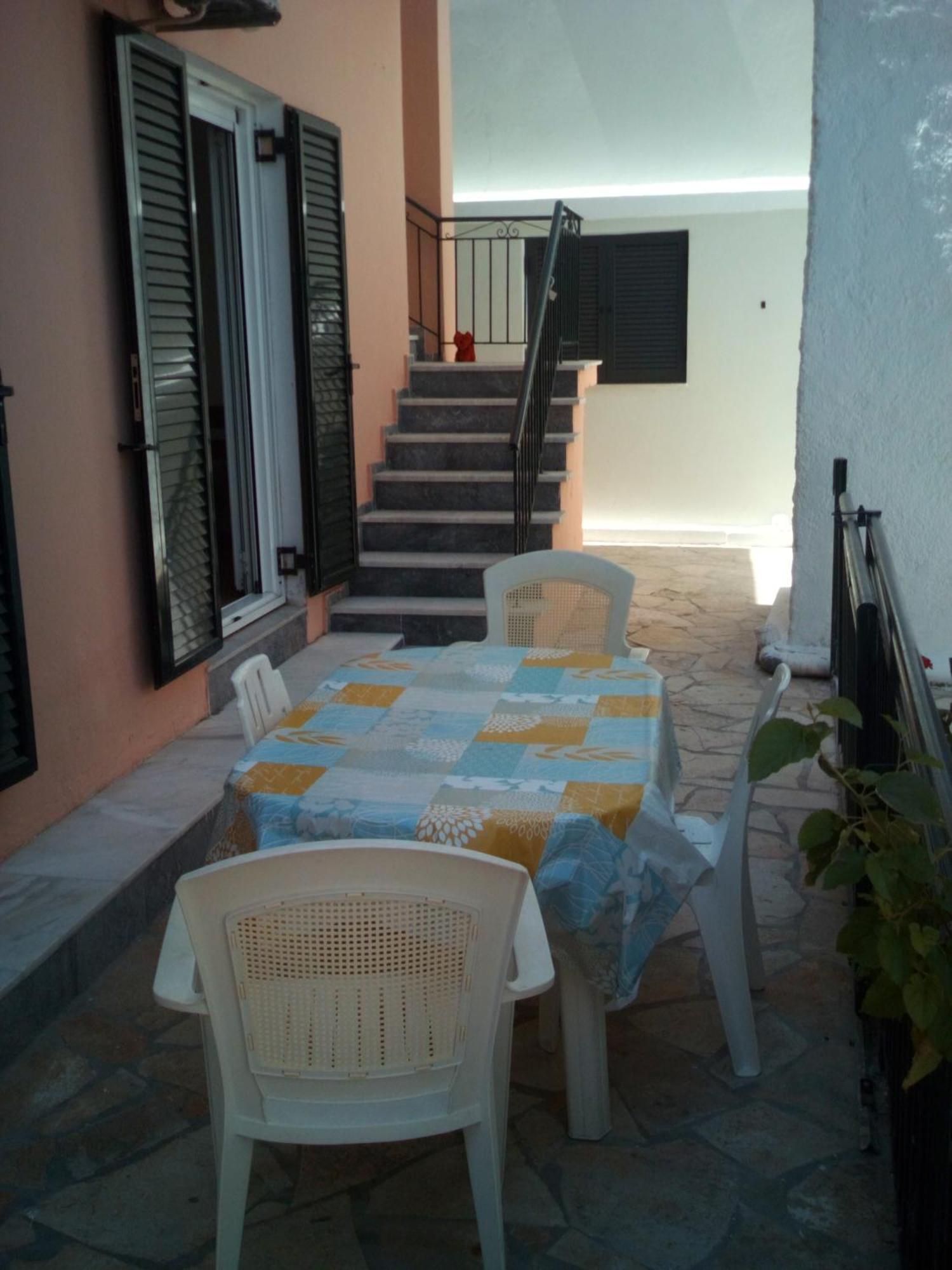 מסונגי Georgia Beach Apartments מראה חיצוני תמונה